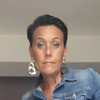 Stéphanie Girard