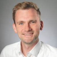 Dennis Priester