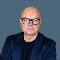 Robin Lewis, FCIPD