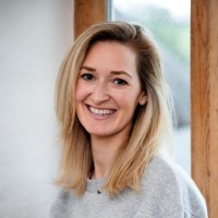 Laura Macdonald