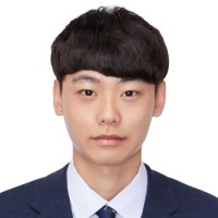 권태완