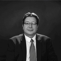Éric Medioni