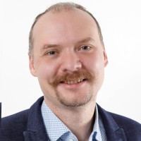 Viktor W.