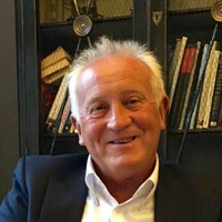 tim giles