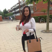 Mirella Thakoersingh