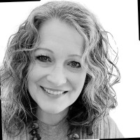 Lisa Knight