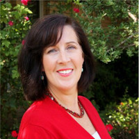 Linda (Eakin) Holland