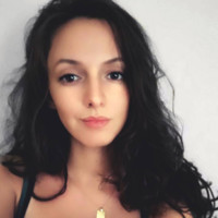 Steffi Girinon