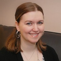 Beth Waters, Ains, Cpia