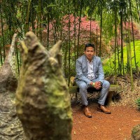 Jomar Arombo, Mieaust