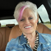 Donna Schmitz Agee