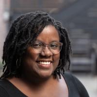 Yonée Gibson