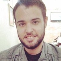 Vítor Cayres