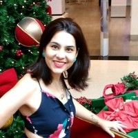 Tassia Scapinelli