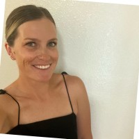 Nikki H.
