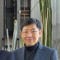 Seung Myun Lee