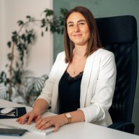 Angelika Lieder