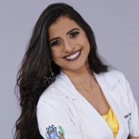 Débora Aquino