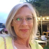 Véronique Maes