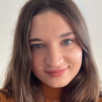 Yasmine Agoudjil
