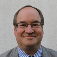 Dr Stephen Pearson