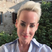 Claire Raines