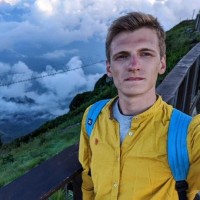 Артур Семенов