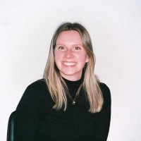 Sarah Fernandes, Mba