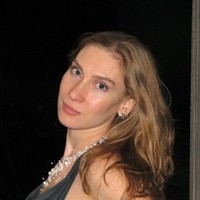 Yuliya Linhares