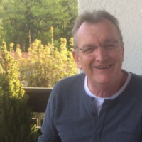 John Cowx
