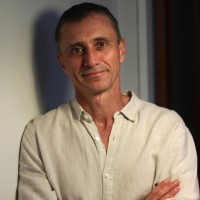 Steve Vella