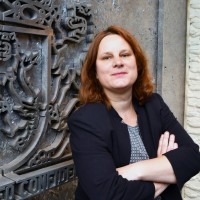 Liesbeth Buzugbe