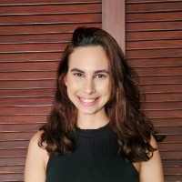 Flávia Manhães