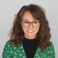 Tracey Kealey