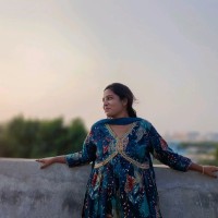 Gayathri Y