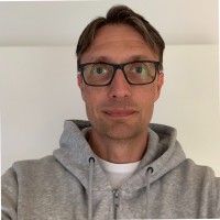 Tobias Elmhäll