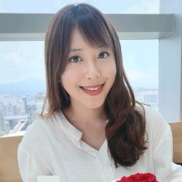 Ying-Yi Li