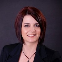 Stephany Kuennen