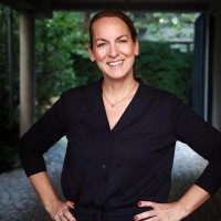 Andrea Weiss