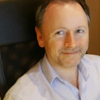 Noel Cox, Ba, Apa
