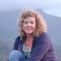 Joyce Snide