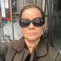 Yolande Zaahl