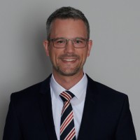 Dr. Florian Zechser