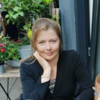 Simone De Beus