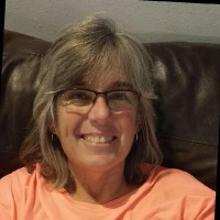 Angela Newcomb R.T. (Mr) (Ct) (R)