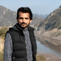 Aakash Gir