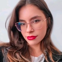Ana Beatriz Oliveira