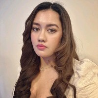 Sari L