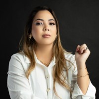 Valéria Bastos