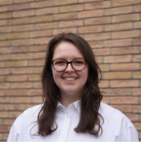 Iris Van Ollefen